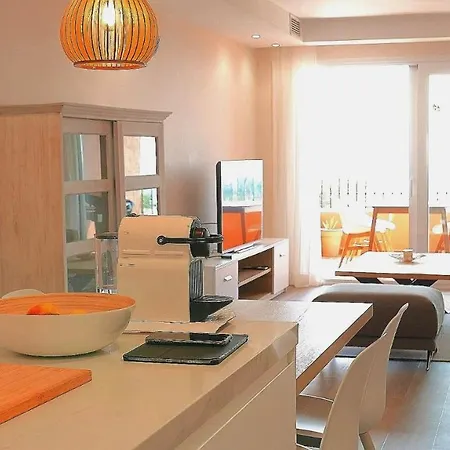 Apartman Beautiful Penthouse On Golden Mile, Near *