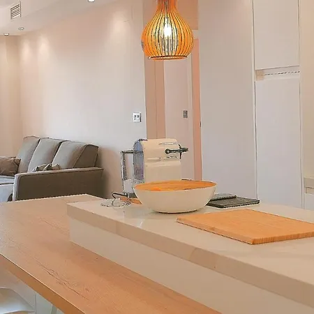 דירה Beautiful Penthouse On Golden Mile, Near