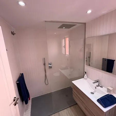 アパート Beautiful Penthouse On Golden Mile, Near *
