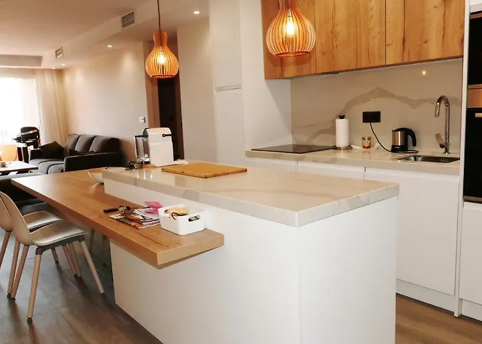 Beautiful Penthouse On Golden Mile, Near Апартаменты *