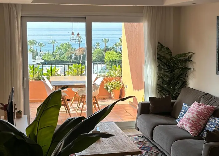 Beautiful Penthouse On Golden Mile, Near Апартаменты